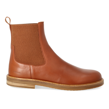 Chelsea boot with a spacious fit