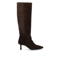 Long shafted boot with heel