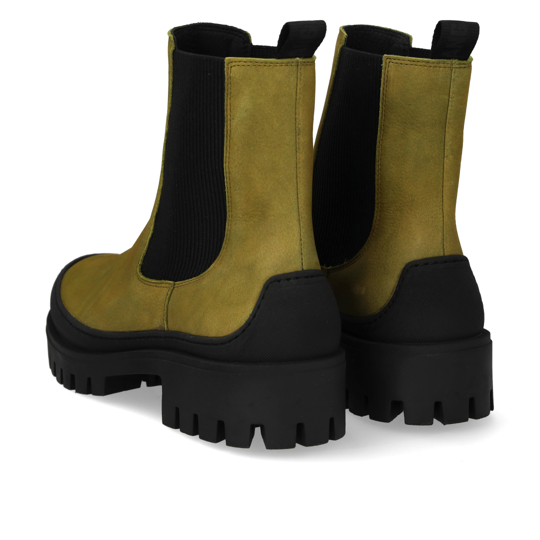 Chelsea boot