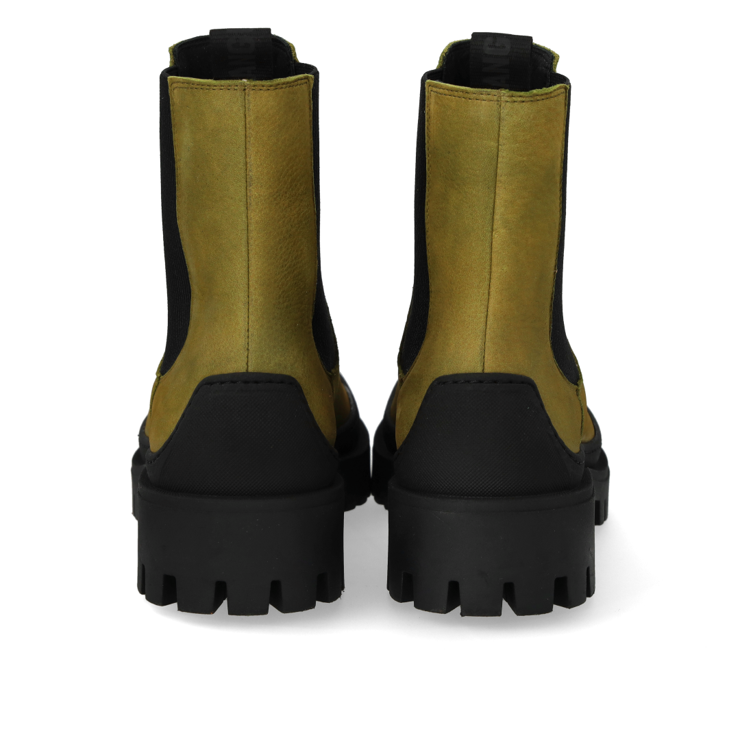 Chelsea boot