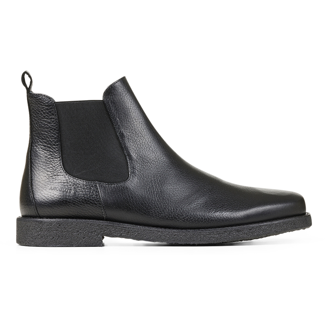 Chelsea boot with elastic