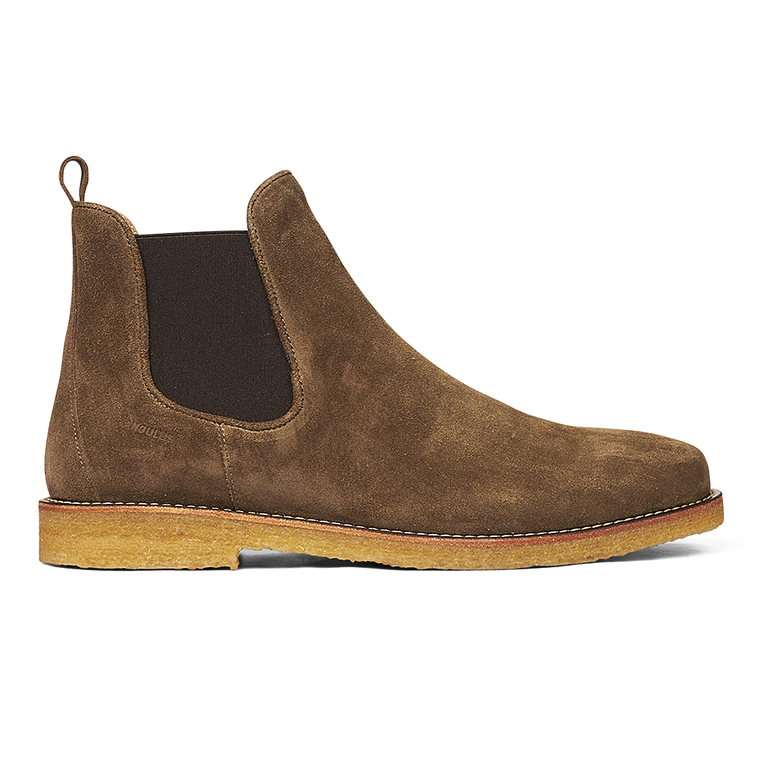 Chelsea boot with elastic