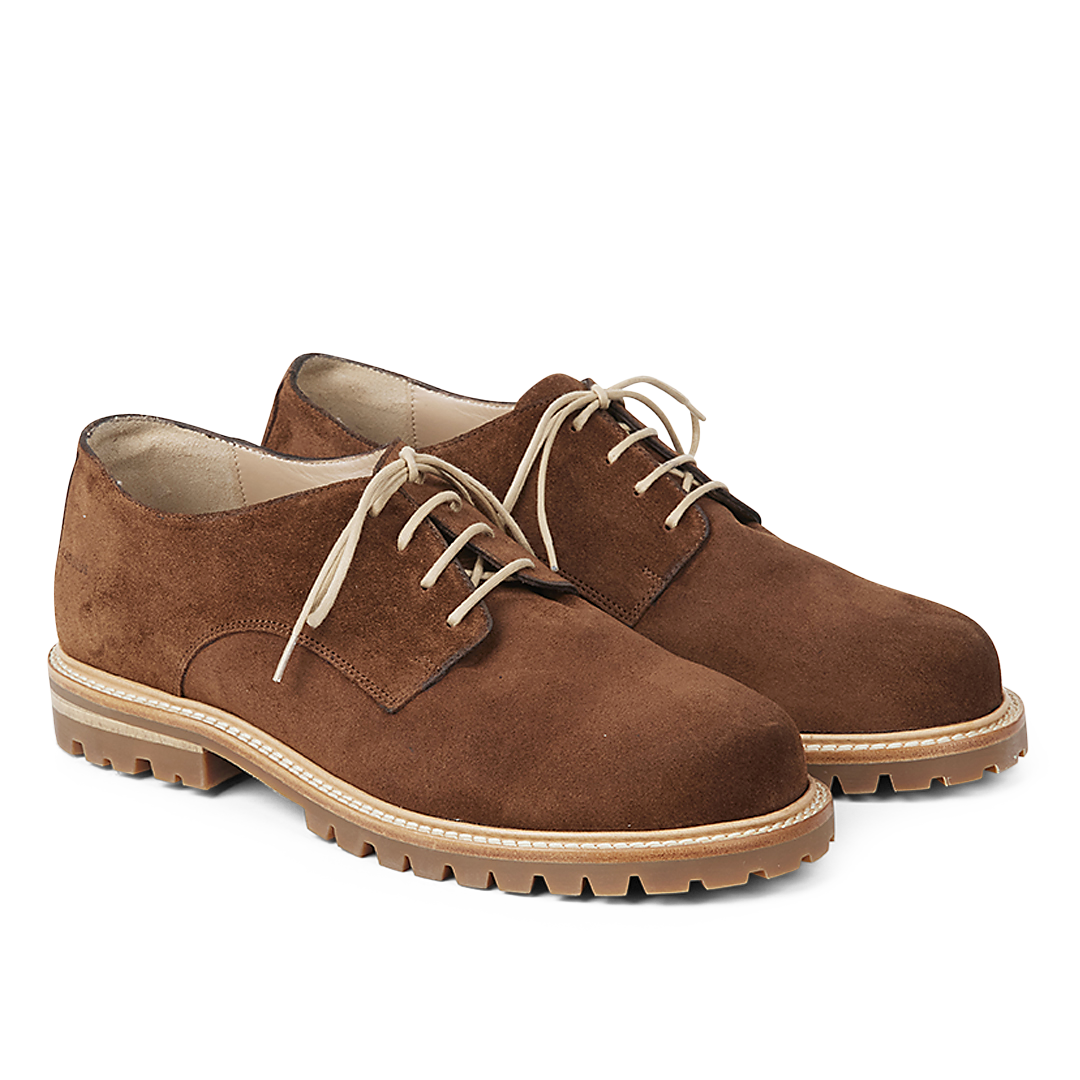 Lace-up shoes