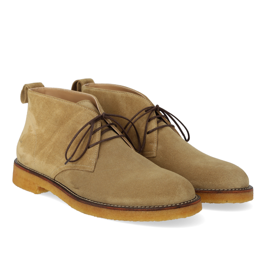 Classic desert boot