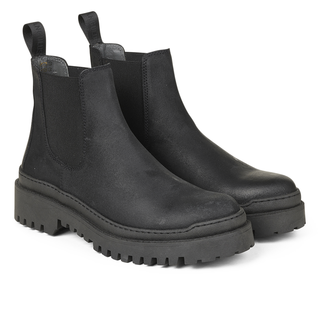 Chelsea Boot