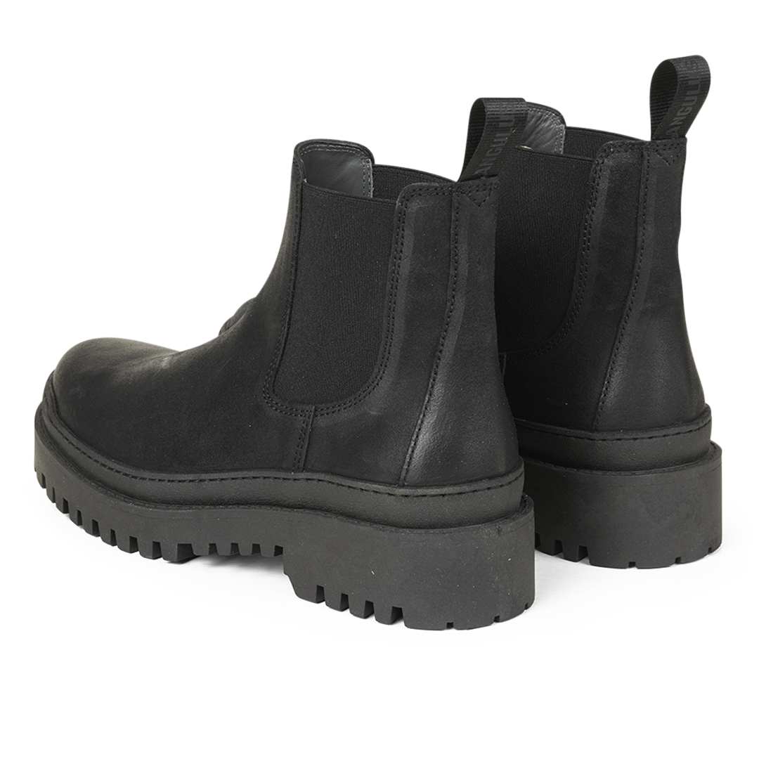 Chelsea Boot