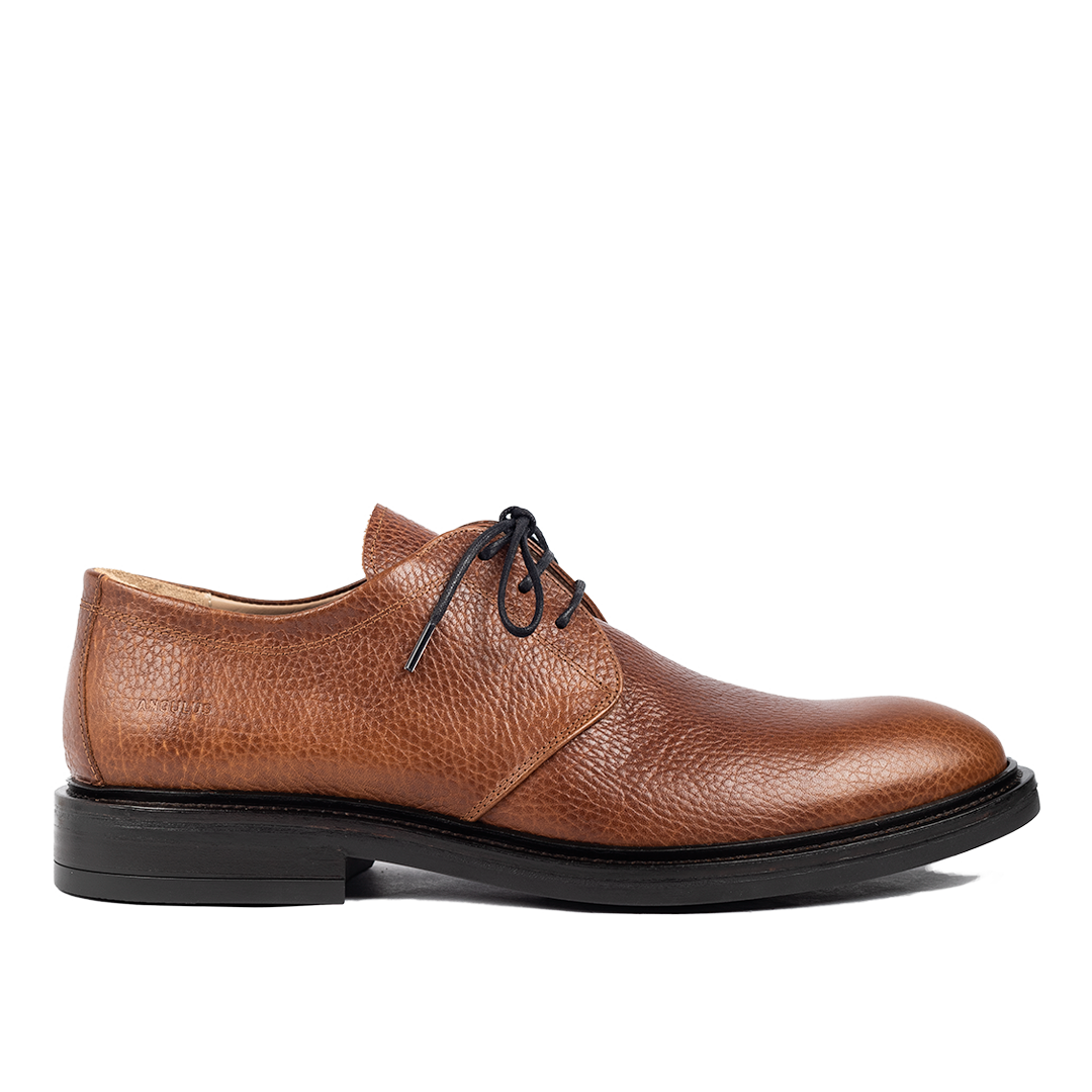 Classic lace-up shoes