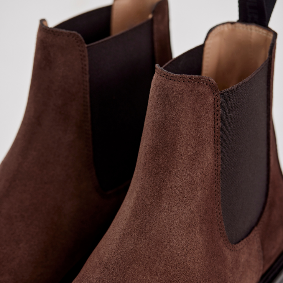 Classic chelsea boot