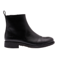 Boot with zipper