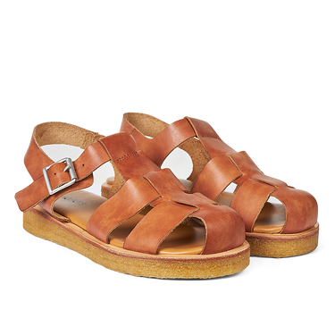 Sandal with buckle and closed toe