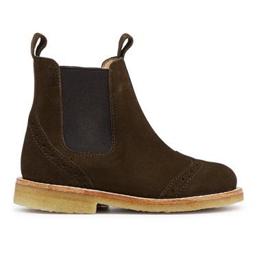 Chelsea Boot with brogue late pattern