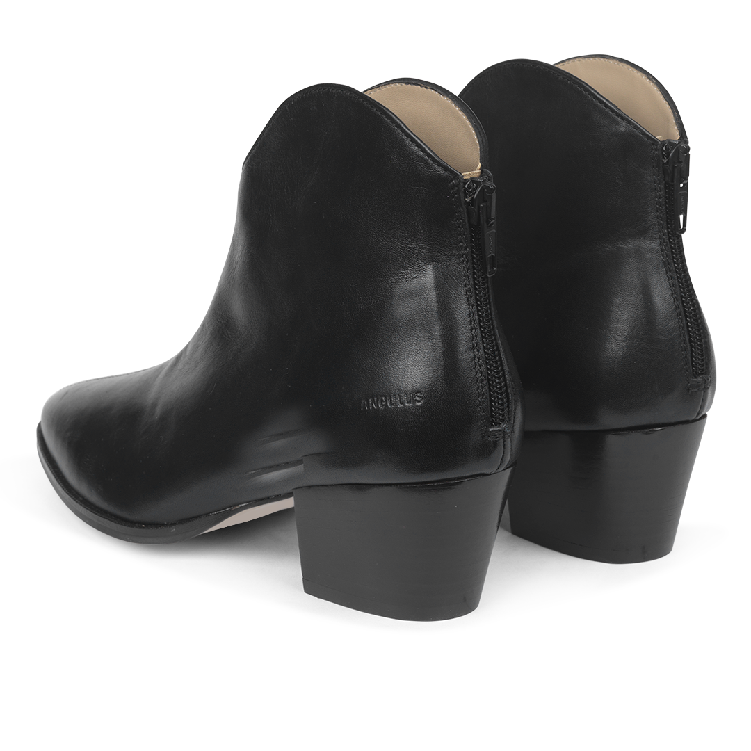 Angulus Ankle boot with heel