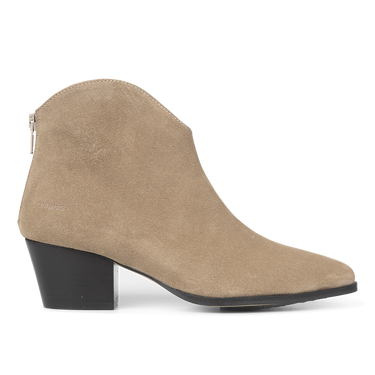 Ankle boot with heel